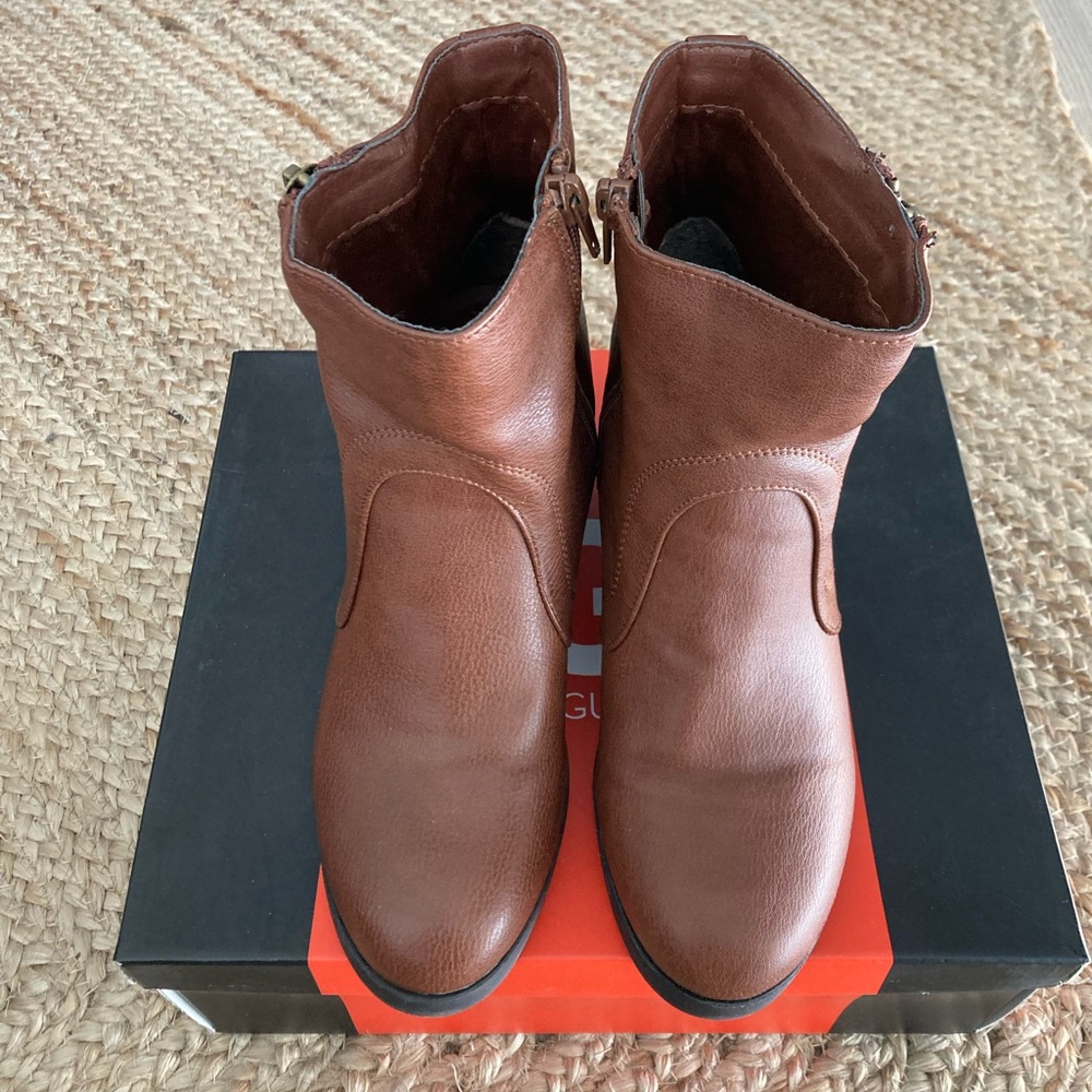 GUESS Brown Leather Boots